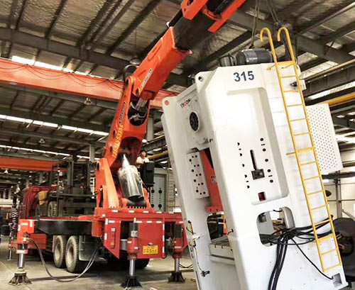 鄂城提升工作效率，选择优质折臂吊租赁服务