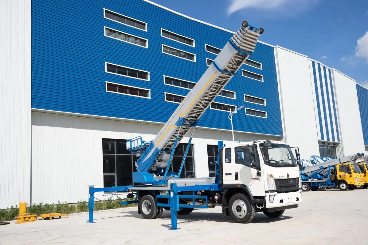 鄂城小型云梯车上料车租赁多少钱