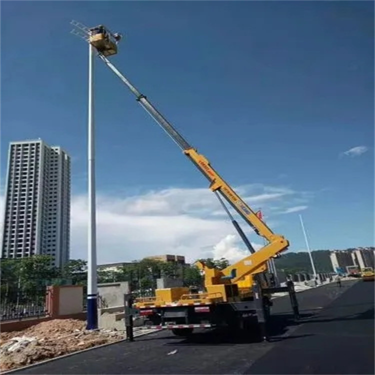 鄂城维修路灯的曲臂升降车出租