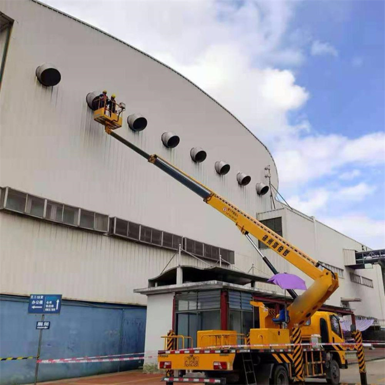 鄂城高空作业车出租服务：专业广告牌安装解决方案