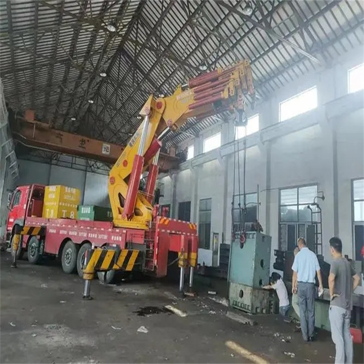 鄂城速查！附近自卸吊车租赁电话及租赁全攻略